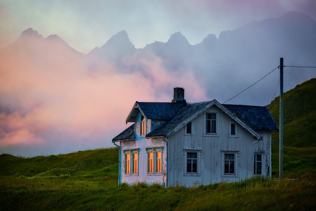 How to Take Instagrammable Airbnb Photos: A Comprehensive Guide
